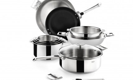 How to maintain my Cristel stainless steel cookware?
