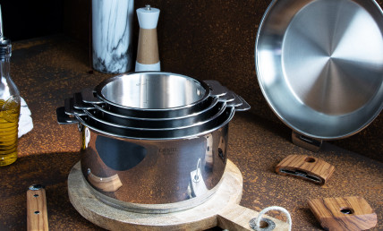 Comment nettoyer une poêle ou une casserole en inox brûlée ?