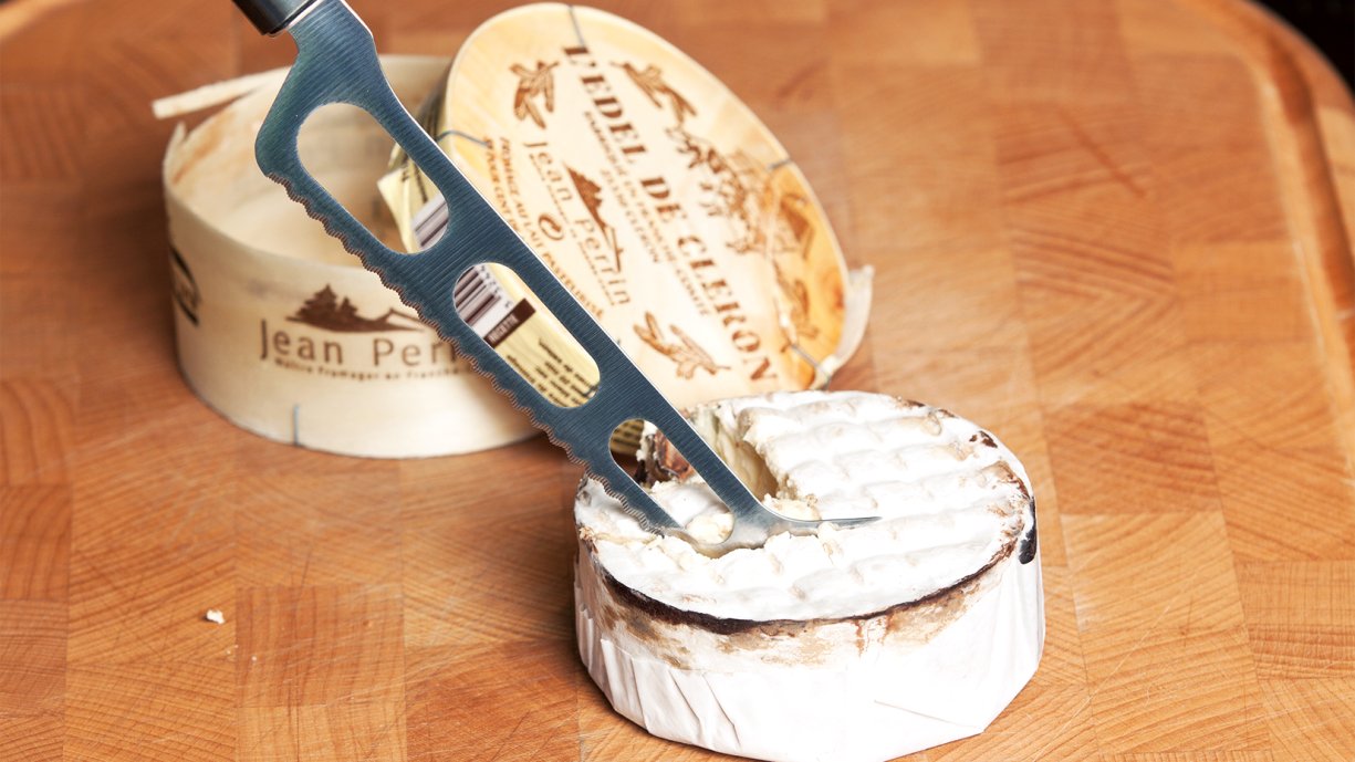 Comment choisir ses couteaux à fromage ?