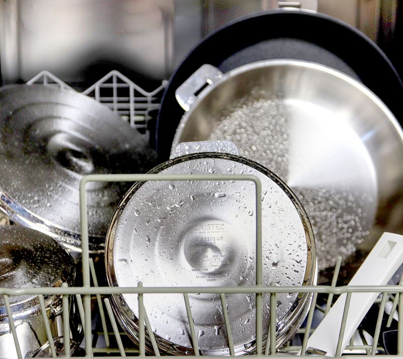 Quelles erreurs éviter avec une casserole inox ? CRISTEL