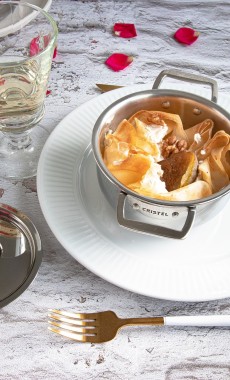 Un repas en tête à tête d'exception pour la Saint-valentin. avec les mini plats CRISTEL : 