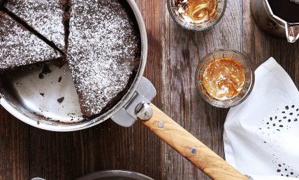 WIE KANN VERHINDERT WERDEN, DASS LEBENSMITTEL AN EDELSTAHL HAFTEN?