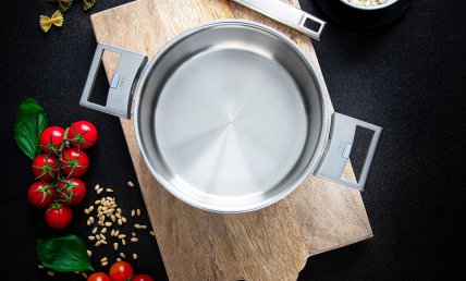 Welche Fehler sollten Sie mit einer Edelstahlpfanne vermeiden?