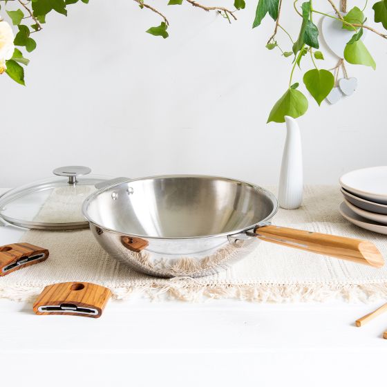 TRADITIONELLER ODER ELEKTRISCHER WOK ?