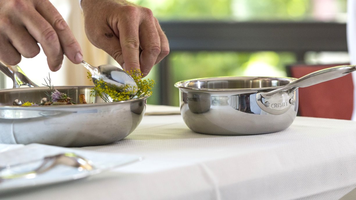 Cuisiner comme un chef avec du matériel professionnel