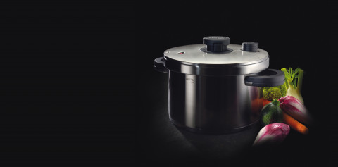 Alto pressure cookers