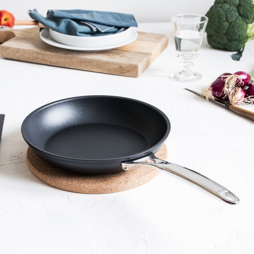 Exceliss+ non-stick aluminium frying pan Black 3