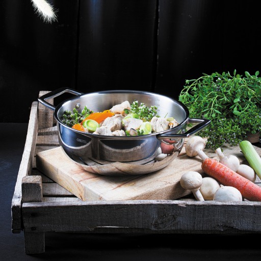 Stainless steel stockpot and glass lid 3