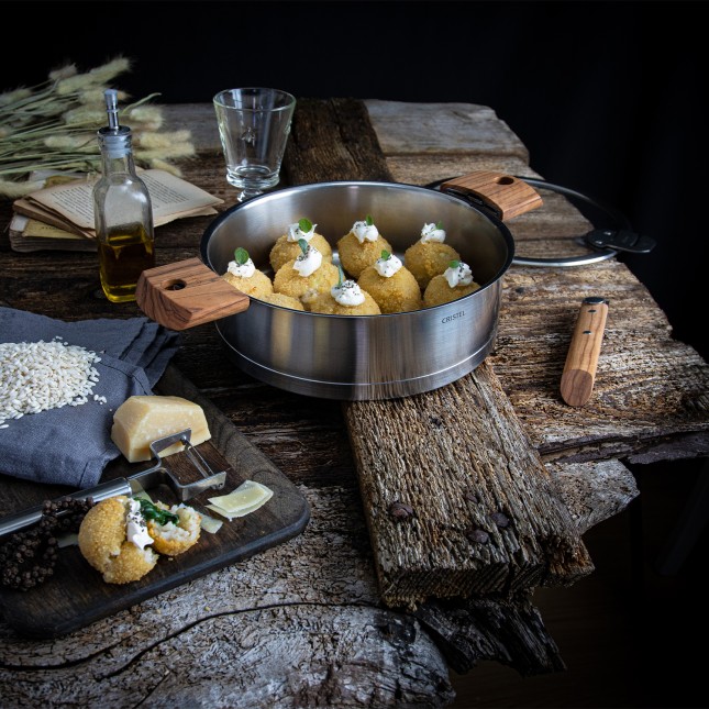 Brushed stainless steel  sautépan - removable 8