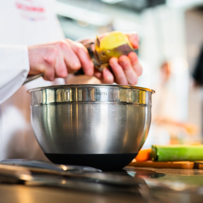 Stainless steel mixing bowl 3