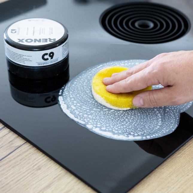 C9 - Green multi-use cleaner 2