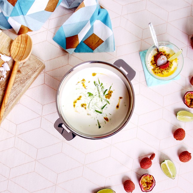 Set de 3 casseroles inox + 1 poignée amovible colorée Noir 13