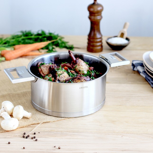 Stainless steel stock pot with removable handle 4