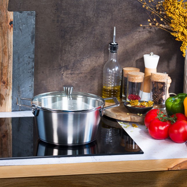 Stainless steel stock pot and glass lid set 4