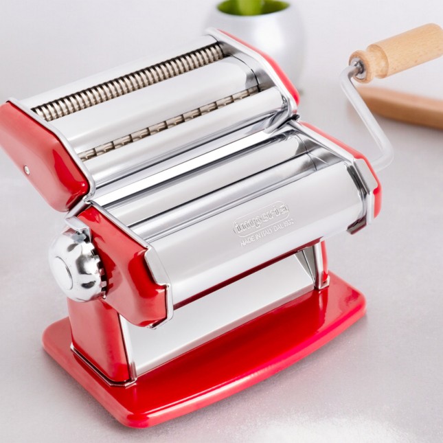 La Rossa manual pasta maker 2