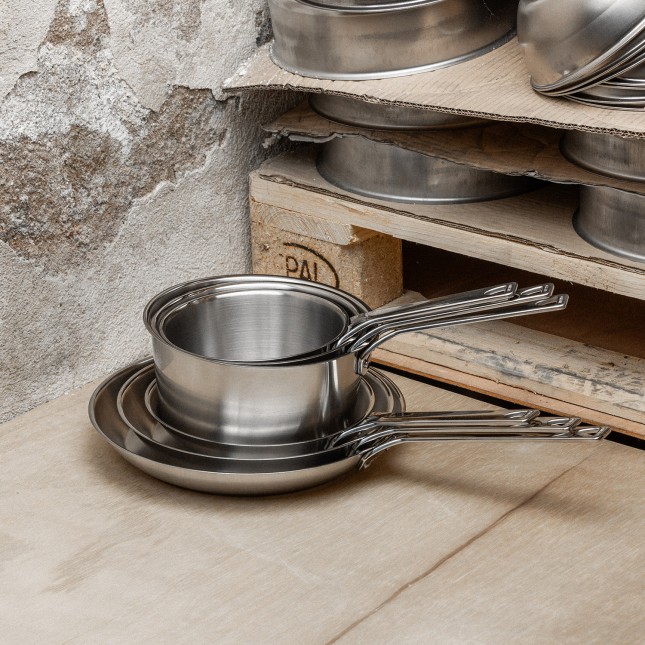 Brushed stainless steel frying pan 5