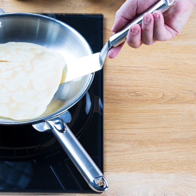 Wide angle spatula 3