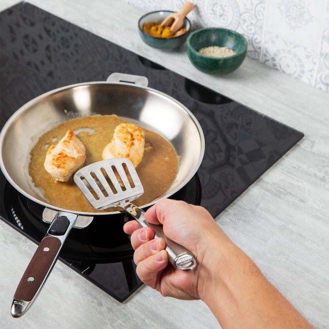 Perforated spatula 3