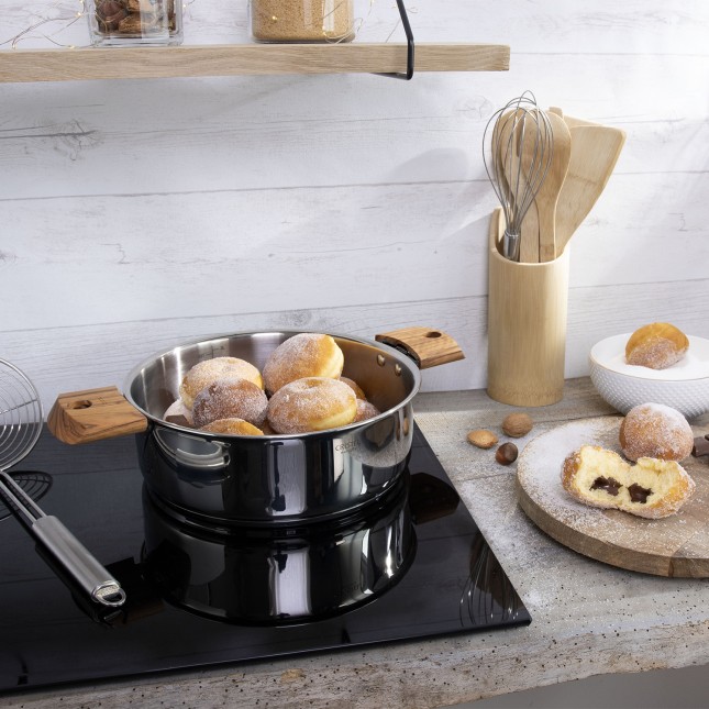 Edelstahl-Sauteuse 4