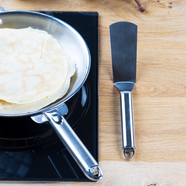 Wide angle spatula 2