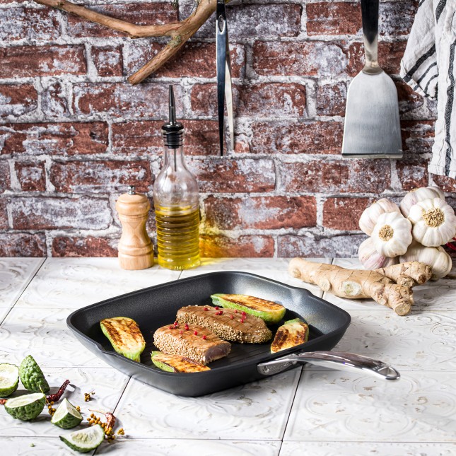 Square aluminium non-stick grill 28 cm 3