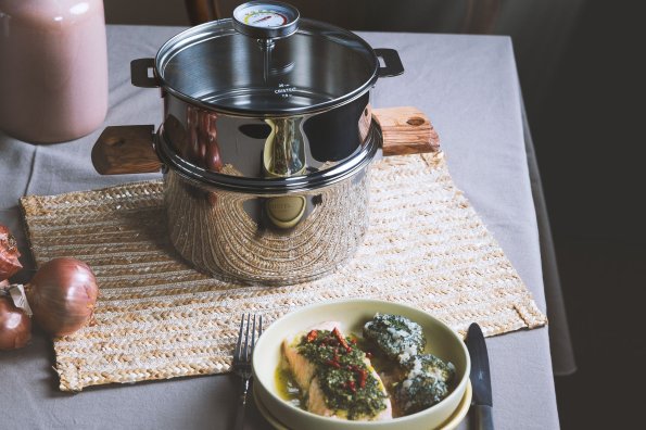 SAUMON CHIMICHURRI ET CREME DE BROCOLIS