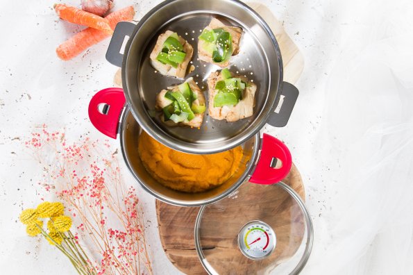 CABILLAUD VAPEUR SUR MOUSSELINE DE CAROTTES NOUVELLES