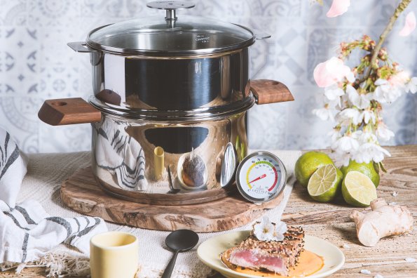 TATAKI DE BŒUF, CREME DE PATATE DOUCE ET PANAIS