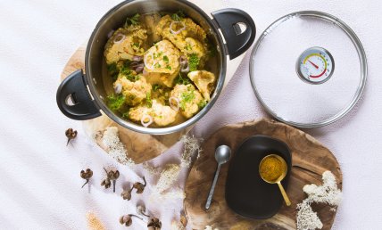 Curry de chou-fleur au curcuma et gingembre