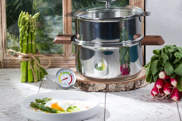 Salade d'asperges et oeufs mollets