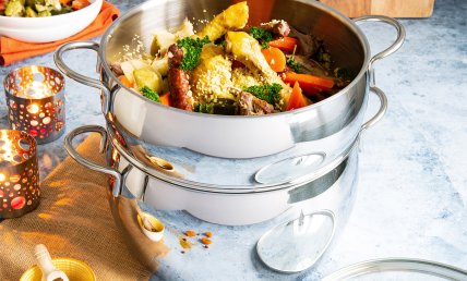 Couscous Royal au poulet, merguez et agneau