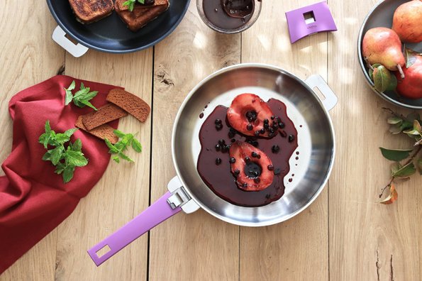 Pain d'épices perdu, ganache chocolat et poire caramélisée cassis