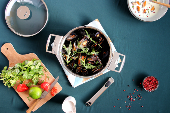 Soupe façon thaï aux moules et au lait de coco