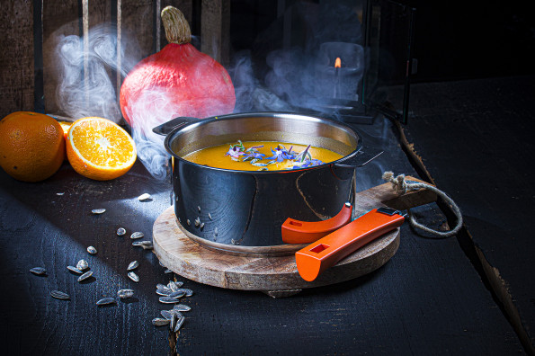Halloween – Enchanted Pumpkin Juice with Honey