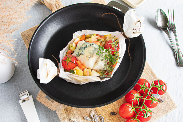 Papillote de cabillaud au bleu d'Auvergne à la poêle