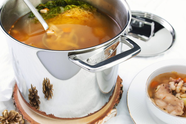 Cuisses de lapin pochées et minestrone de légumes