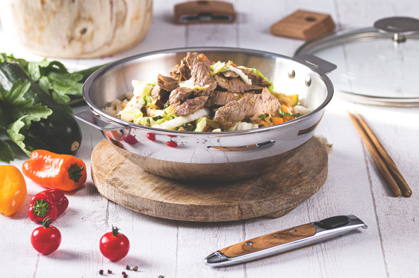 Wok de boeuf à la bière et légumes de saison