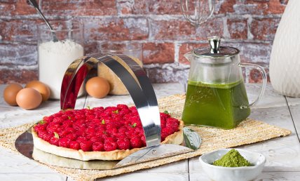 Tarte framboise au thé Matcha