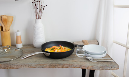 Curry de lotte et crevettes au citron et lait de coco