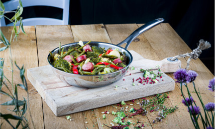 One Pan aux saucisses et légumes