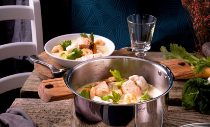 Pot au feu de la mer au safran