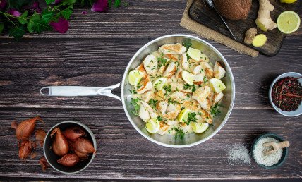 Sauté de dinde au lait de coco, gingembre et citron