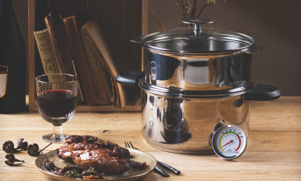 FILET DE CANARD AUX GIROLLES ET ÉCHALOTES