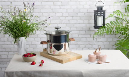 SOUFFLE RHUBARBE FRAISE A LA VAPEUR