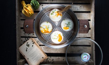 Oeufs cocotte à la crème de butternut
