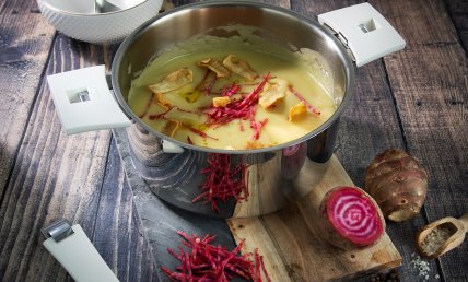 Velouté de topinambour au curry