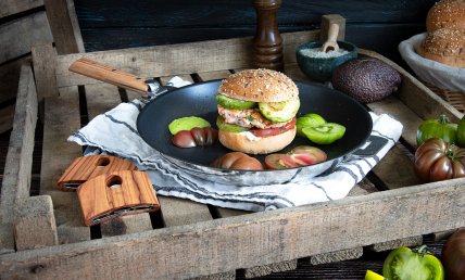 Burger de saumon et crème d’aneth