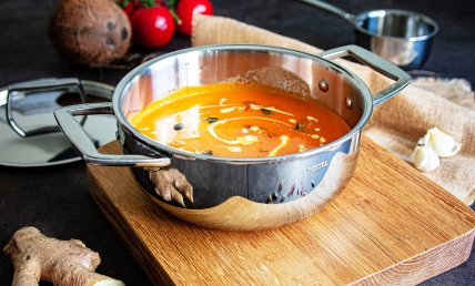 Velouté de tomates au lait de coco