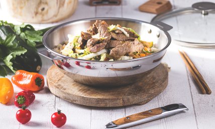 Wok de boeuf à la bière et légumes de saison