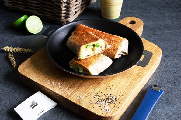 Wrap de poulet avocat et cheddar